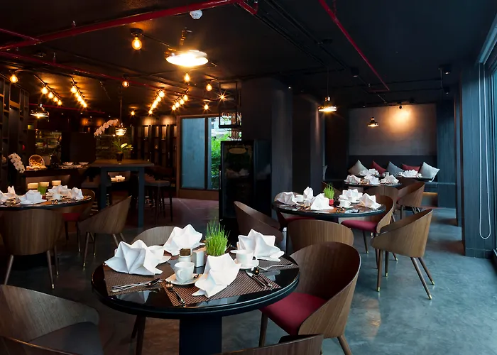 Hotel Rakyim Siam - Sukhumvit 15 4*