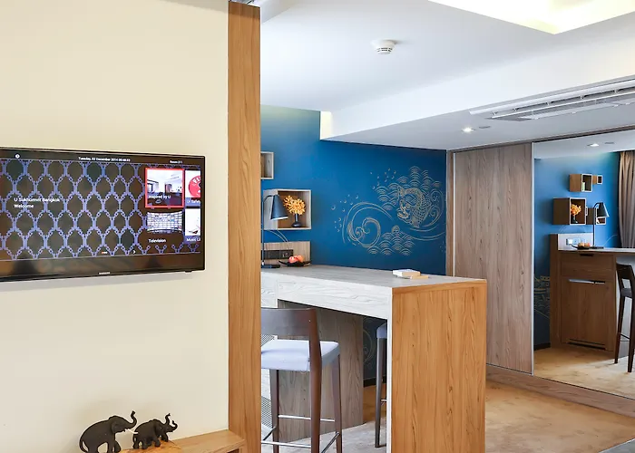 Rakyim Siam - Sukhumvit 15