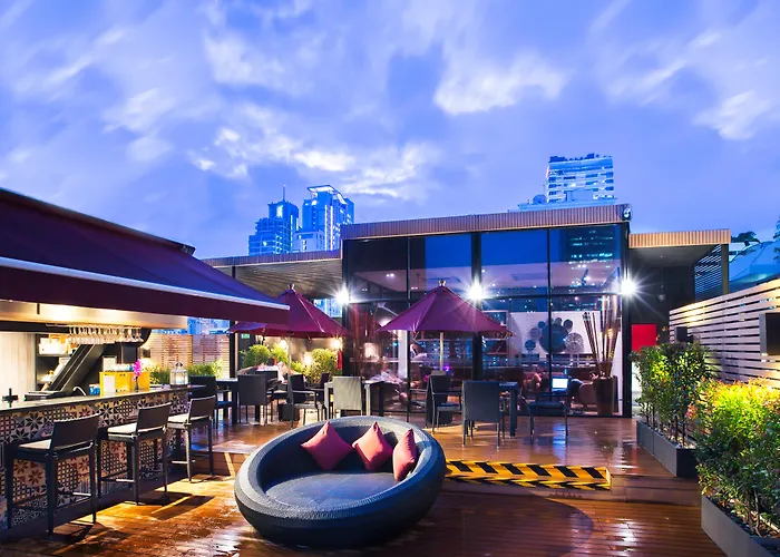 Rakyim Siam - Sukhumvit 15 4*