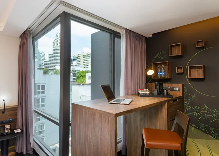 Rakyim Siam - Sukhumvit 15