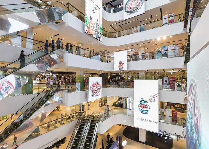 Rakyim Siam - Sukhumvit 15