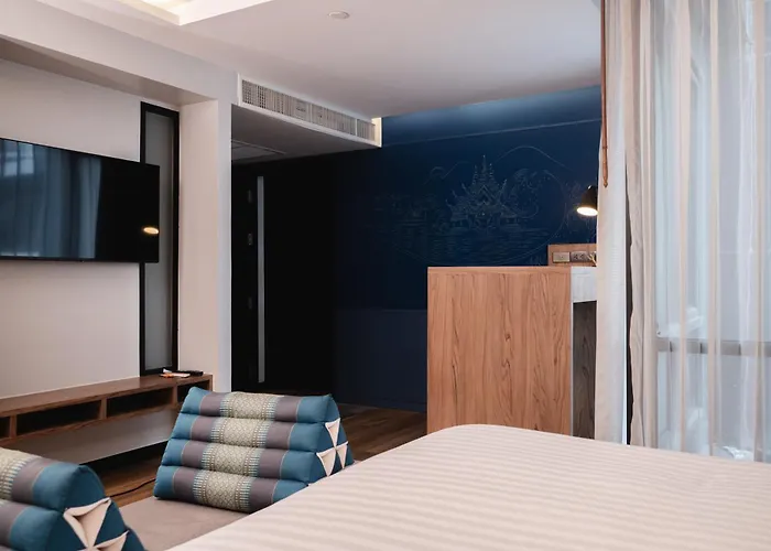 Rakyim Siam - Sukhumvit 15