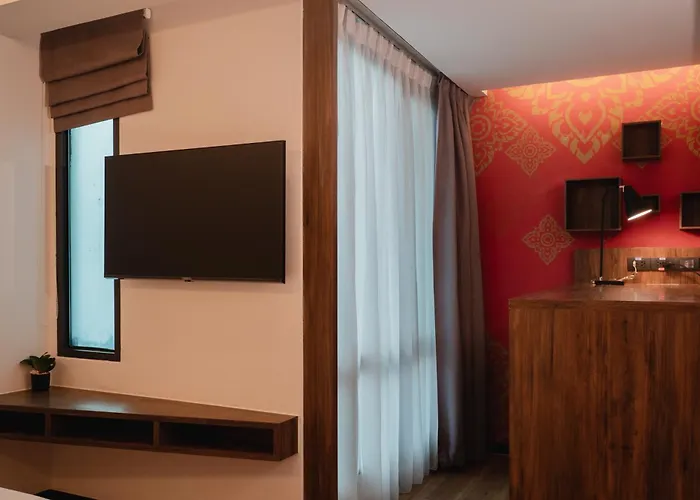 Hotel Rakyim Siam - Sukhumvit 15 4*