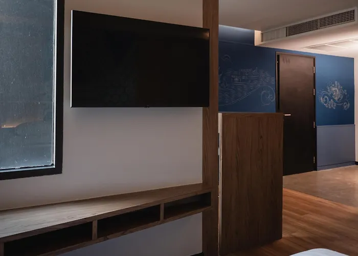 Rakyim Siam - Sukhumvit 15 4*