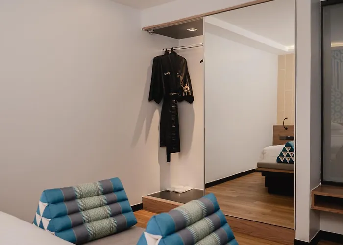 Rakyim Siam - Sukhumvit 15 Hotel