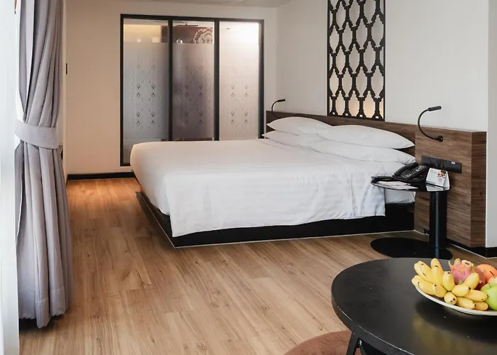 Rakyim Siam - Sukhumvit 15 Hotel