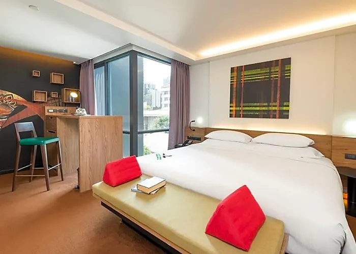 Rakyim Siam - Sukhumvit 15 Hotel 4*